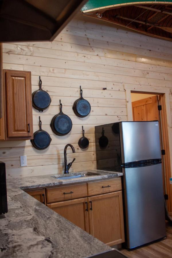 Denali Wild Stay - Moose Cabin, Free Wifi, 2 Private Bedrooms, Sleep 6 ヒーリー エクステリア 写真